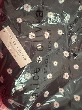 Alice + Olivia Black Daisy duffle bag White Flowers and Orange Centers